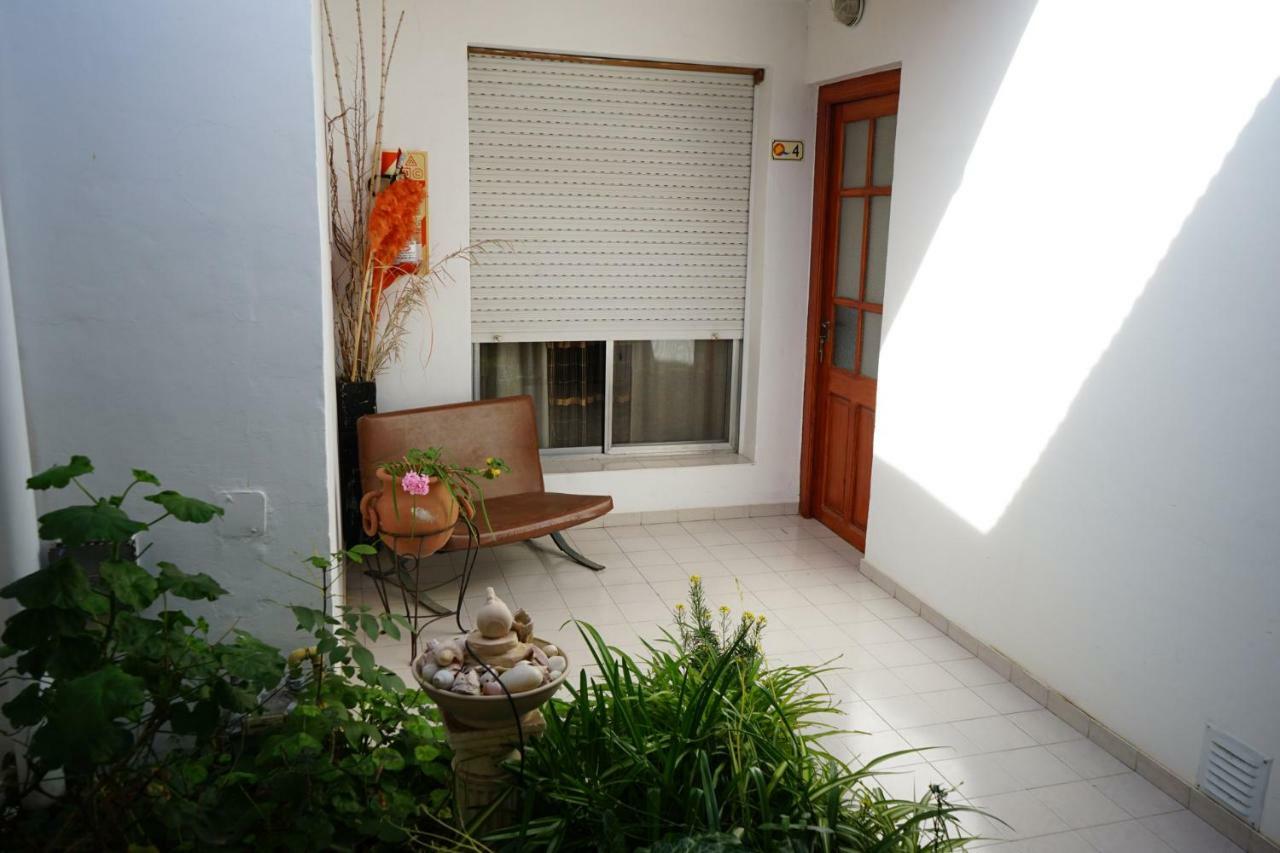 Apart Flavia Carhué Exterior photo